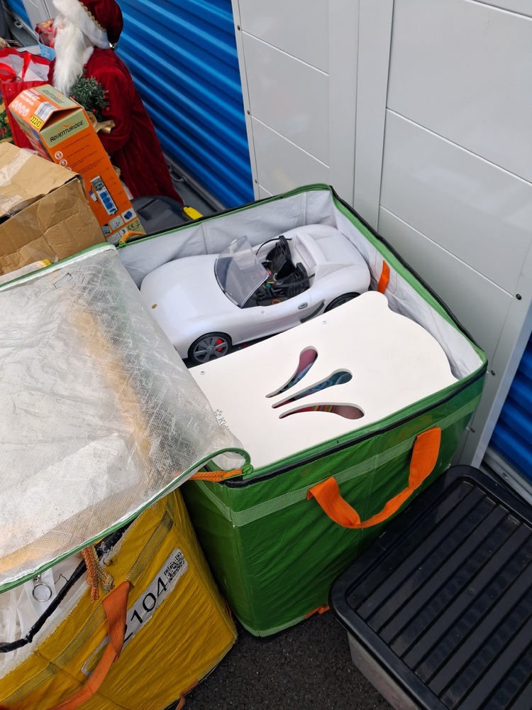 Longford Self storage unit auction IB-9904