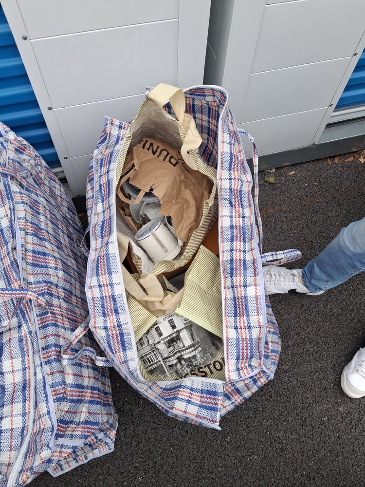 Longford Self storage auction IB-9904 14