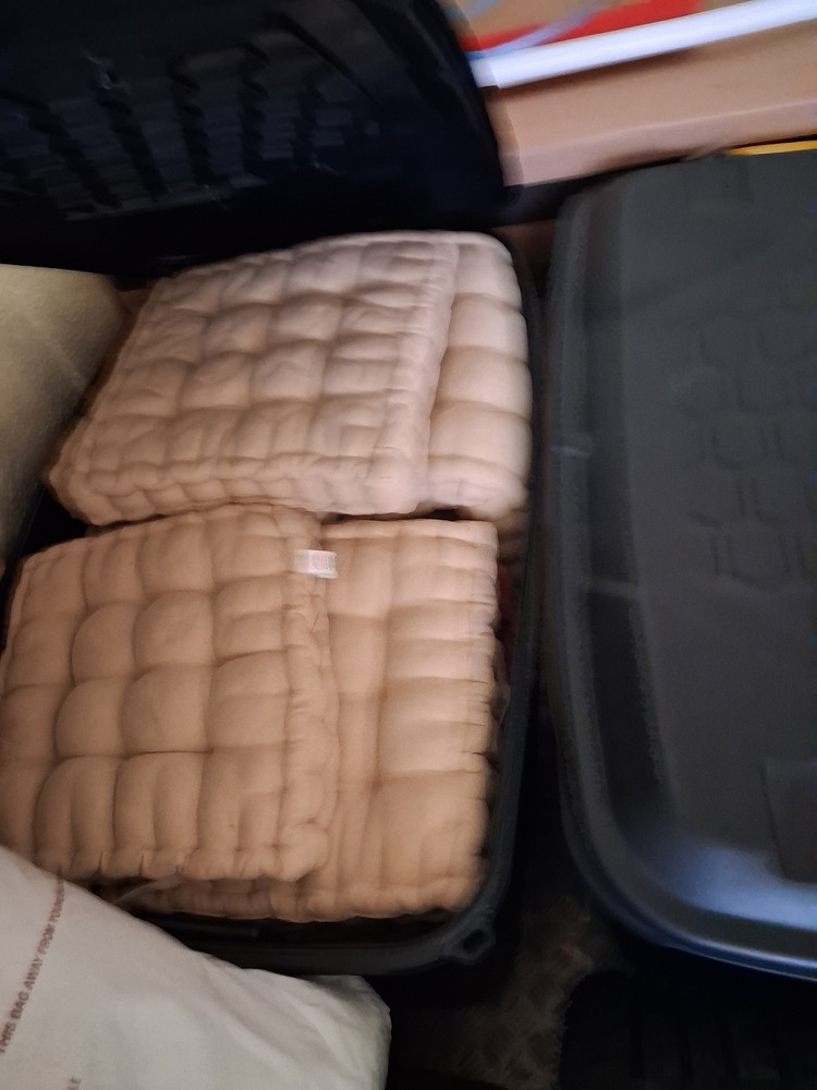 Longford Storage Unit auction IB-9904 32