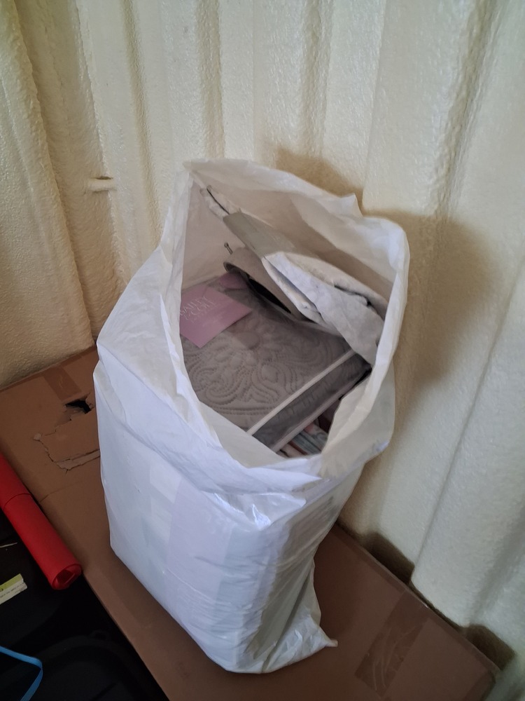 Longford Self storage auction IB-9904 34