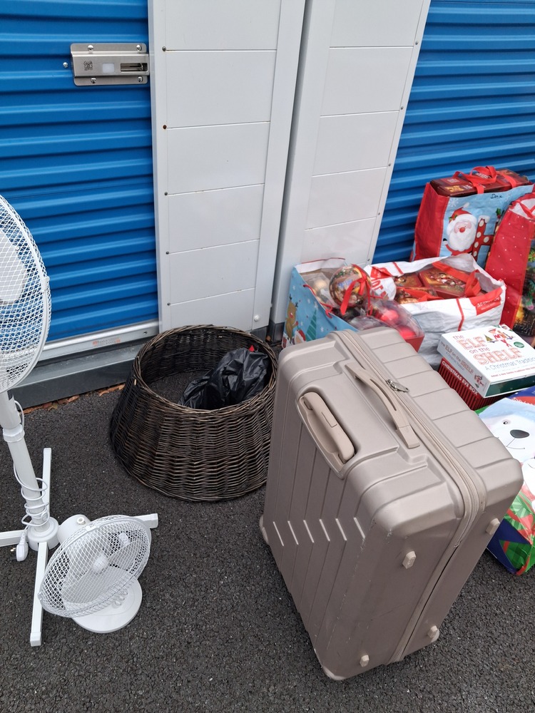 Longford Storage auction IB-9904 40