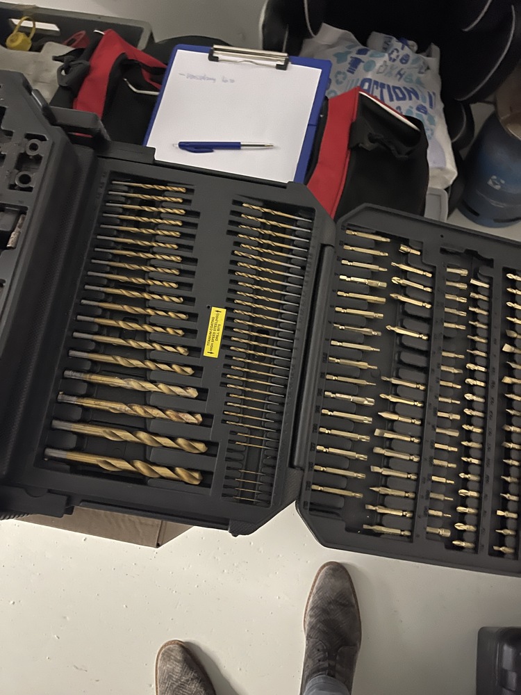 Nijmegen Storage auction IB-8143 60