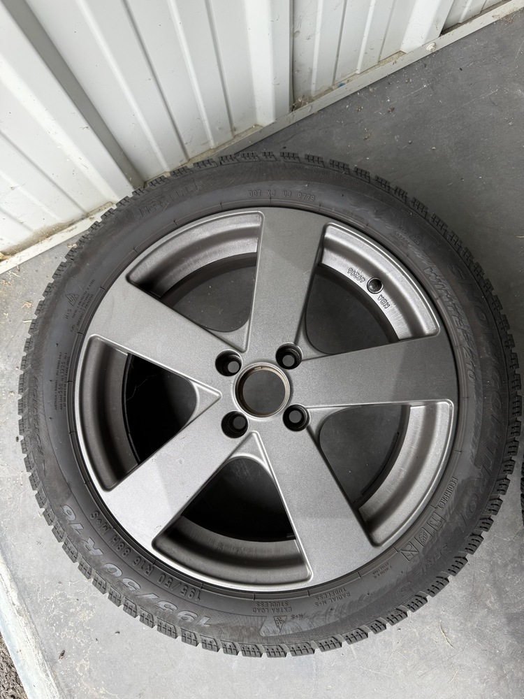 Storage 24 PORTET SUR GARONNE Self storage unit auction IB-1589