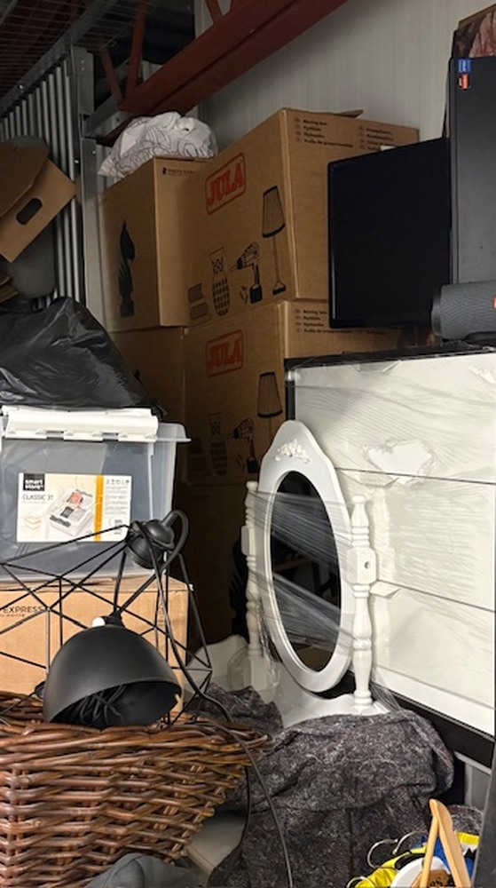 Västra Frölunda Storage auction IB-6273