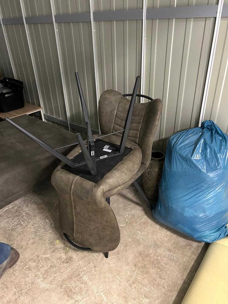 Schepenbergweg Storage Unit auction IB-2721