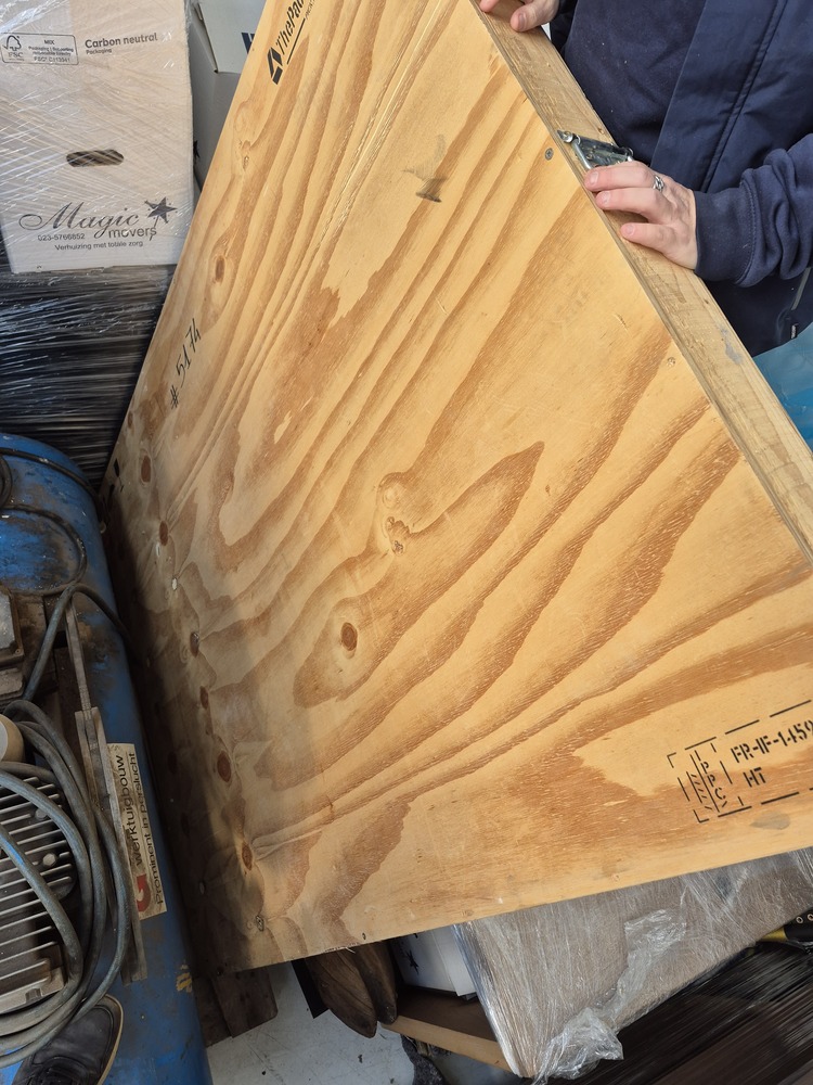 Magic Movers Storage auction IB-1930 10