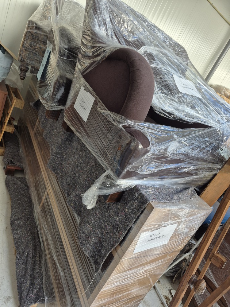 Magic Movers Self storage facility auction IB-1930 15