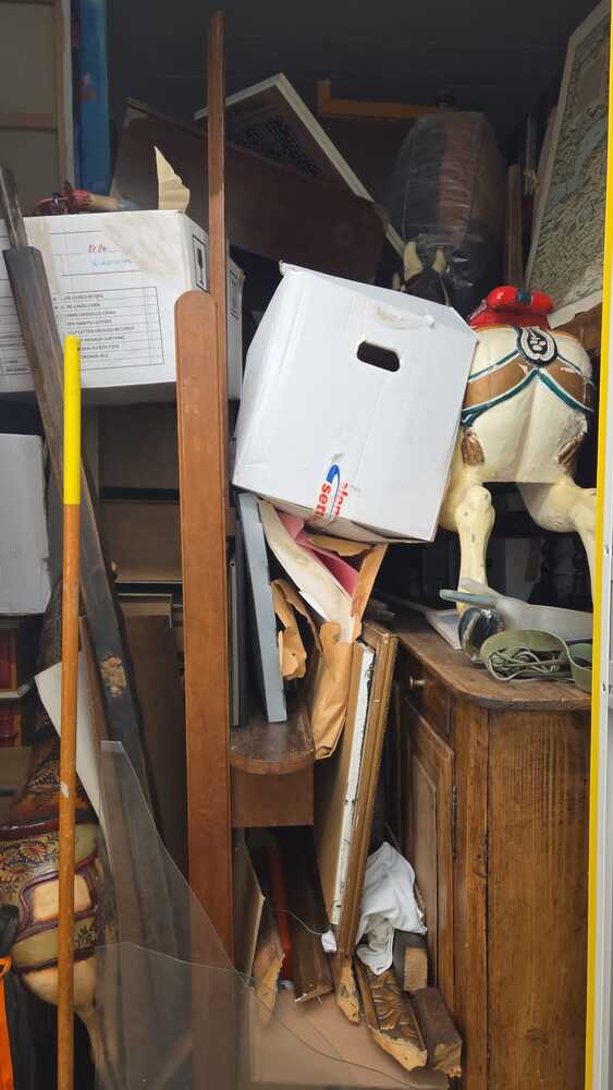 Zebrabox Basel Self storage unit auction IB-5723