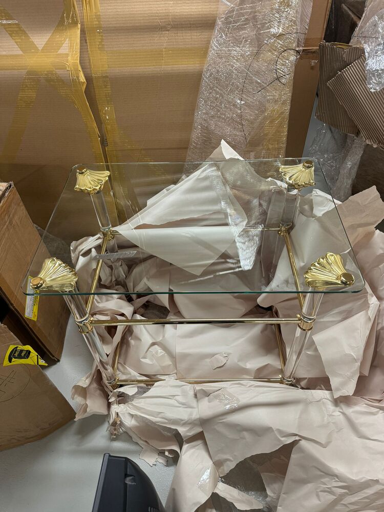 Zebrabox Bussigny Storage Unit auction IB-9542