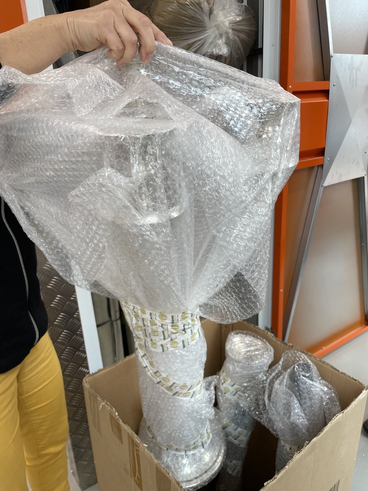 Bremerhaven: location Barkhausenstraße 9 storage facility unit auction IB-8073 116