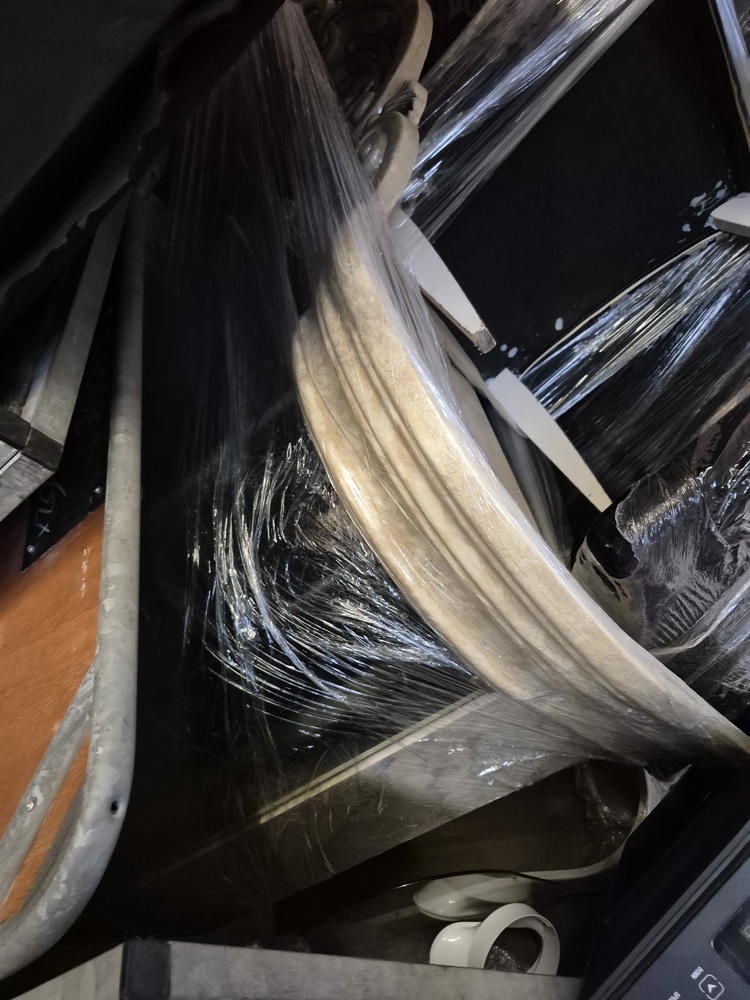 Magic Movers Storage auction IB-6983