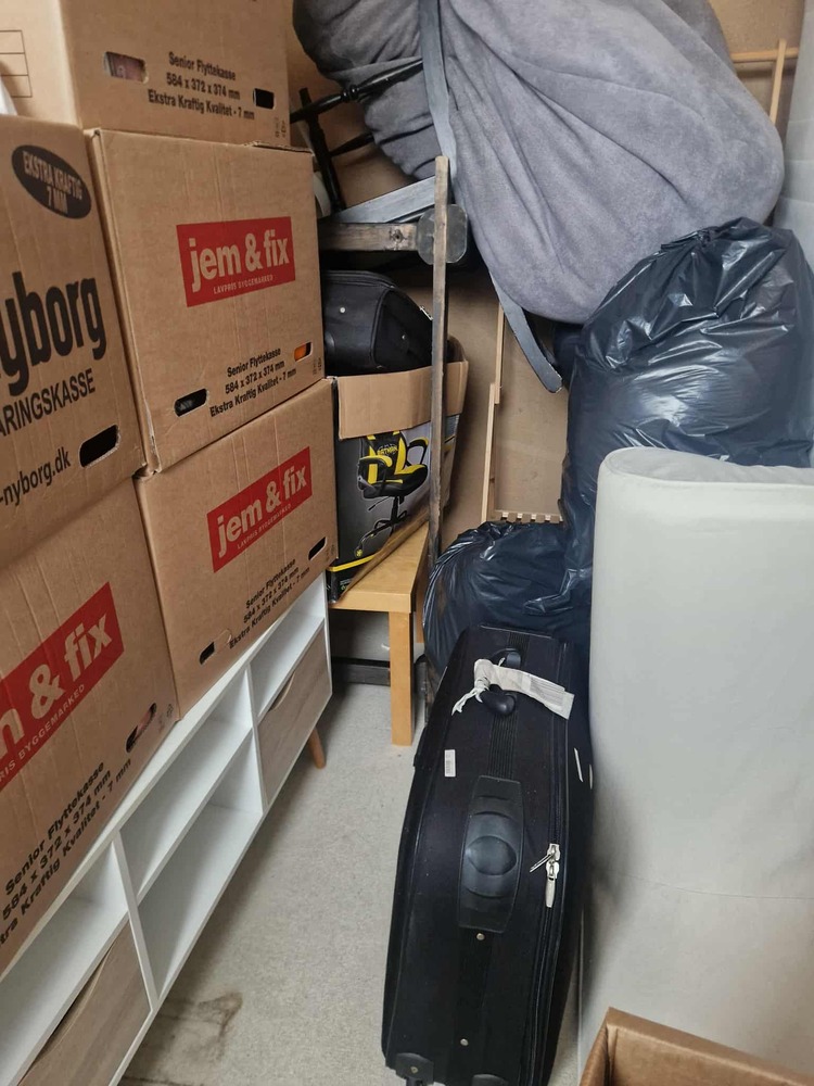 Nyborg Møbelhotel Storage Unit auction IB-9086 12