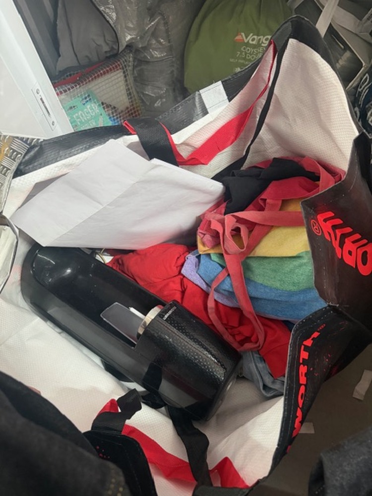 Safestore - MyStorage Berlin storage facility unit auction IB-1215