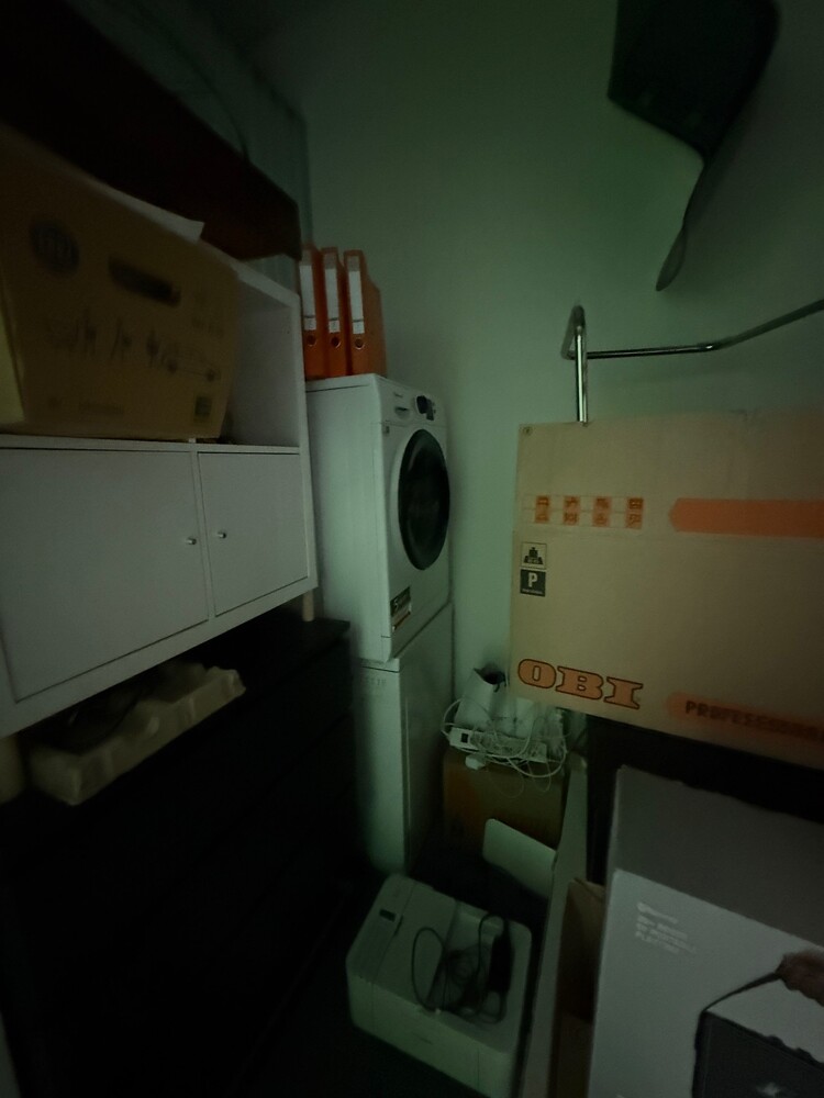 WÜBOX  Storage Unit auction IB-8092