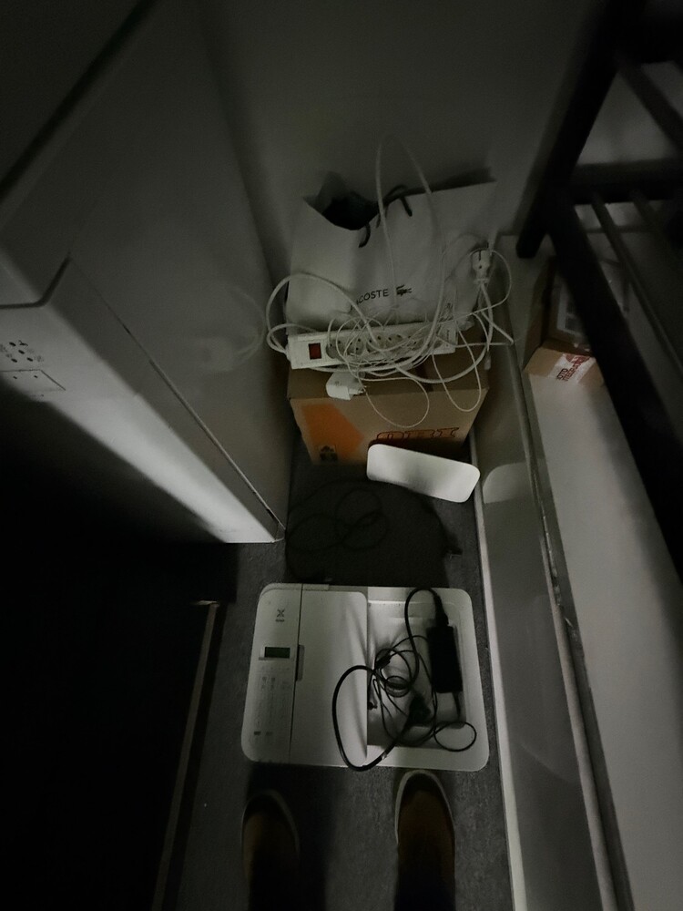 WÜBOX  Storage Unit auction IB-8092 12