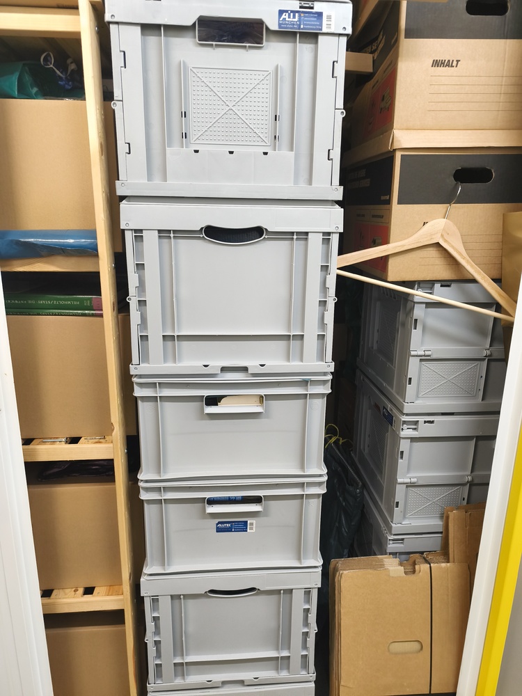 Essen Storage auction IB-2844