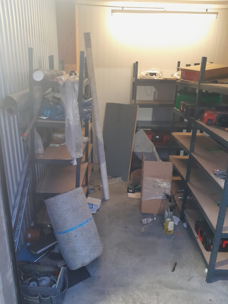 Hägersten Storage auction IB-9571