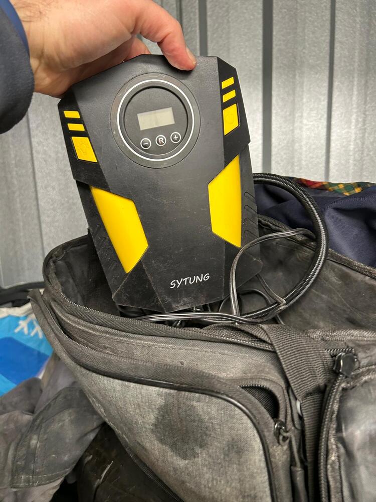 1BOX - Amsterdam Storage auction IB-8326