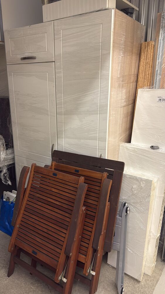 Berlin 2 Self storage unit auction IB-6586