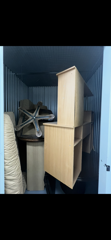 Krefeld Self storage unit auction IB-1476