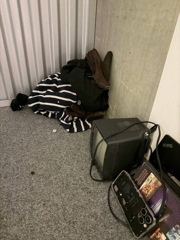 Sydhavnen Storage Unit auction IB-7015