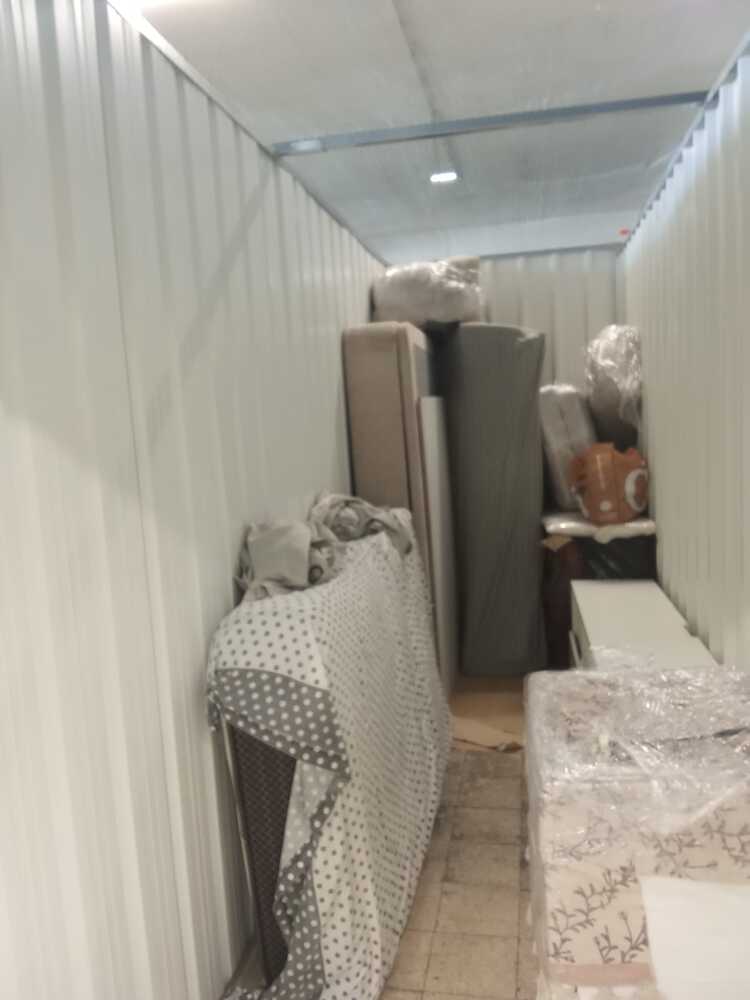 ExtraSpace Alfragide Storage auction IB-8399