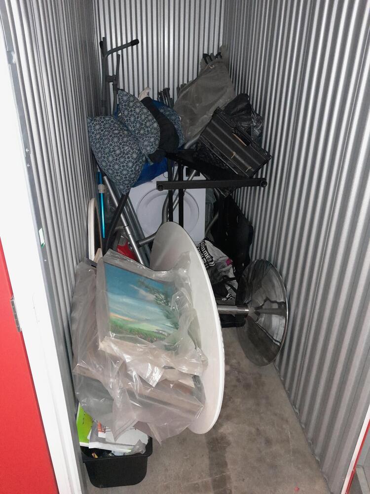 Odense storage facility unit auction IB-8659