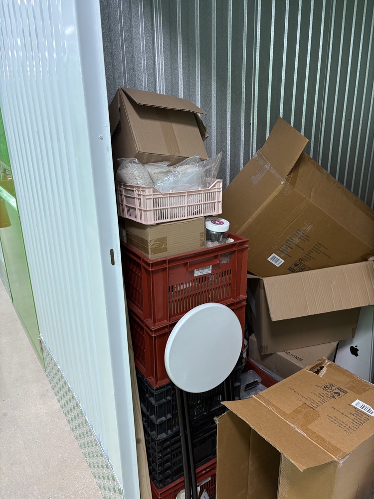 Green Box - Houten Self storage unit auction IB-4619