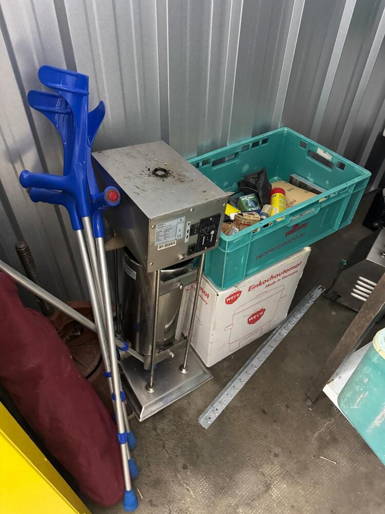 Zebrabox Neuchâtel Storage Unit auction IB-1317