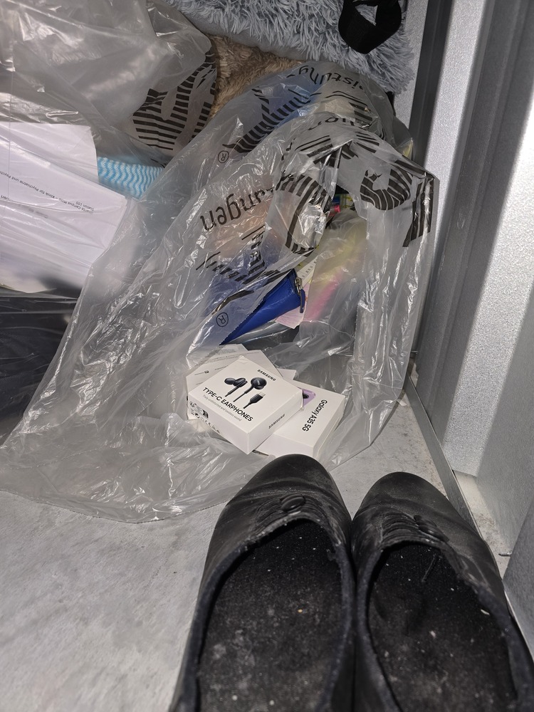 Berlin 3 Self storage unit auction IB-2119