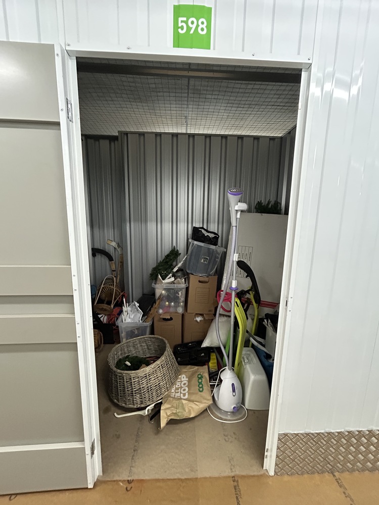 Ytterby - Kungälv Storage auction IB-9765