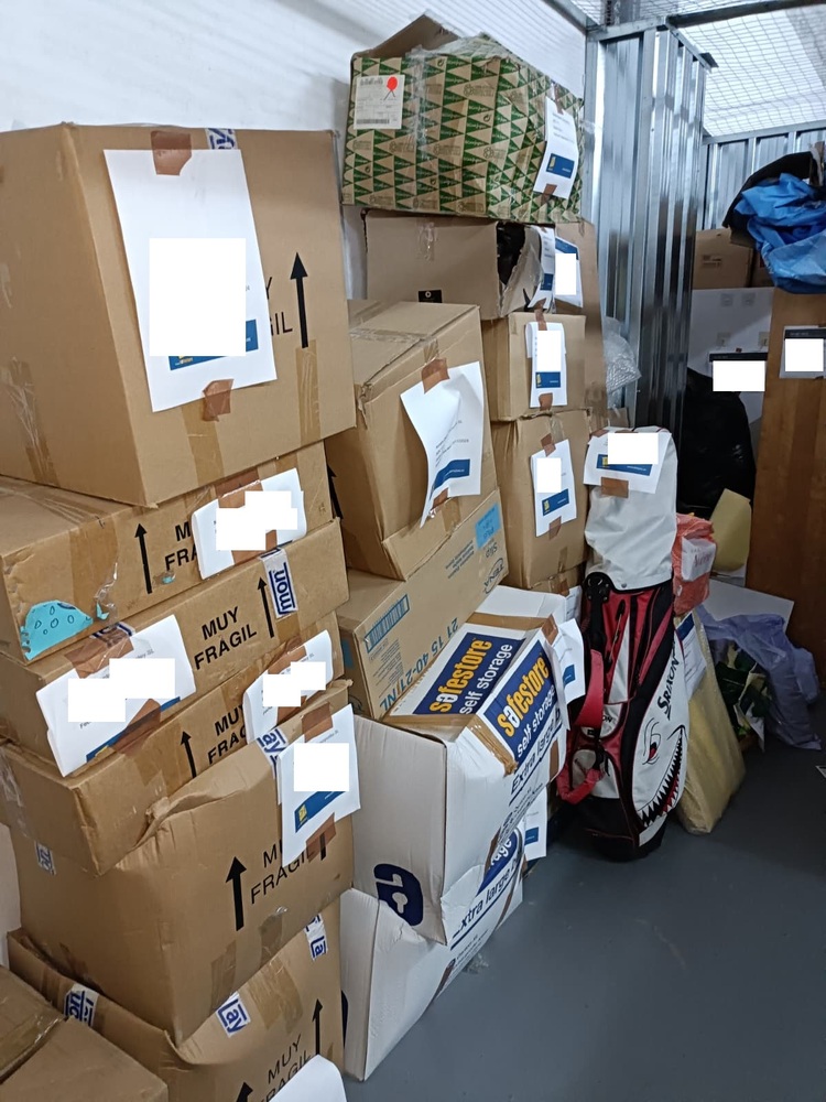 OhMyBox: Caracas Self storage unit auction IB-1396