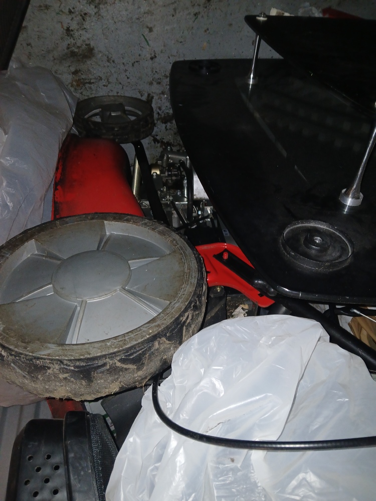 Koln-Ossendorf Storage Unit auction IB-3258