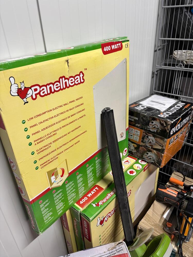 Loads Tilburg storage facility unit auction IB-4424 16