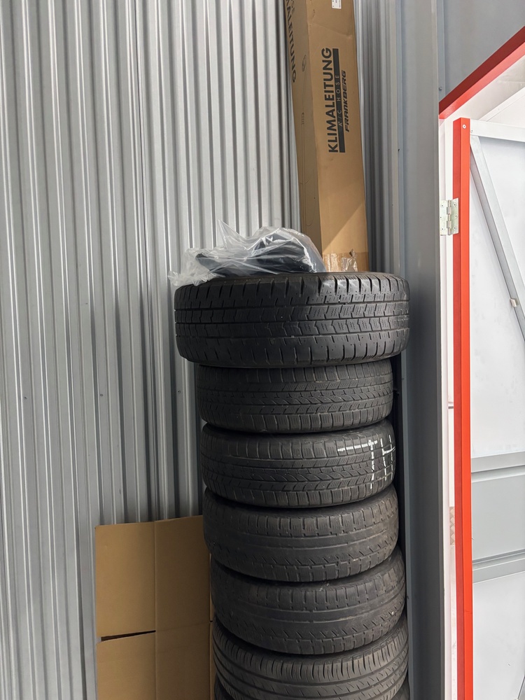 Safestore - myStorage Nürnberg  Storage auction IB-4039