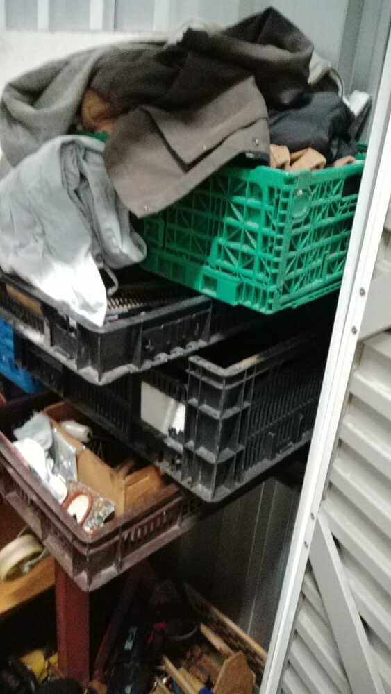 1BOX - Goes Storage Facility auction IB-1184