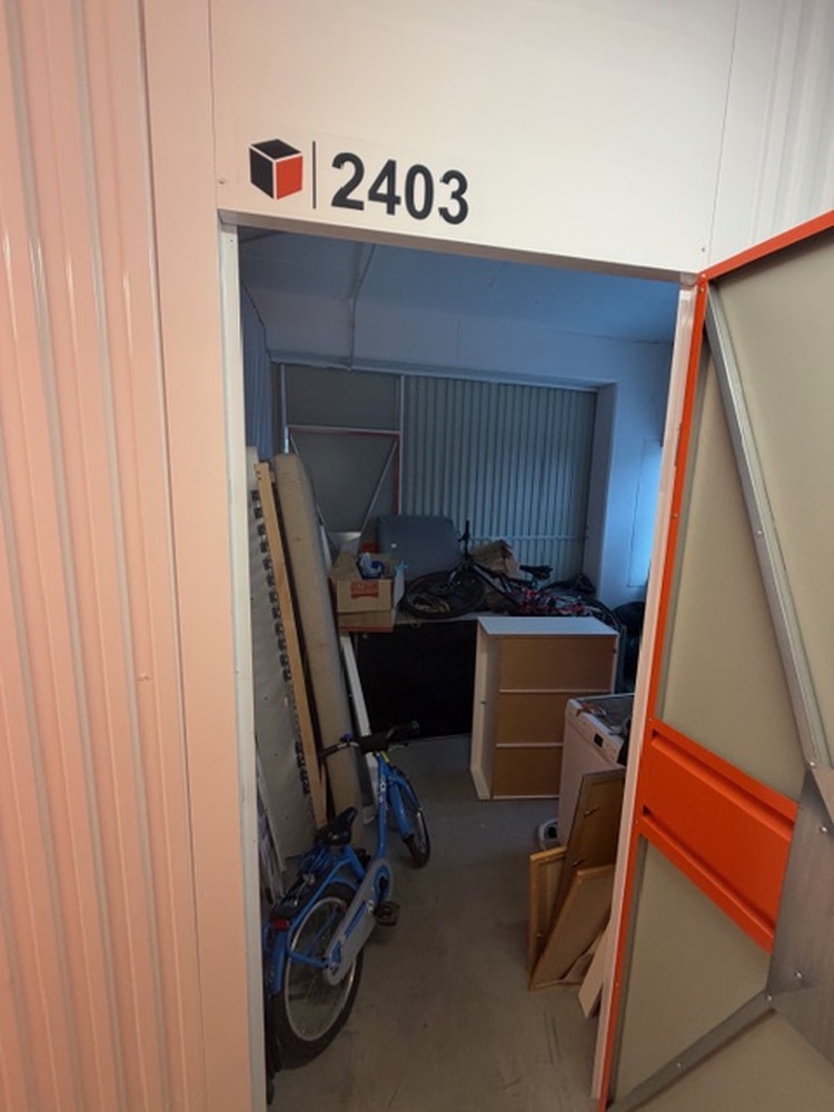 Safestore - MyStorage Berlin Storage Facility auction IB-5209