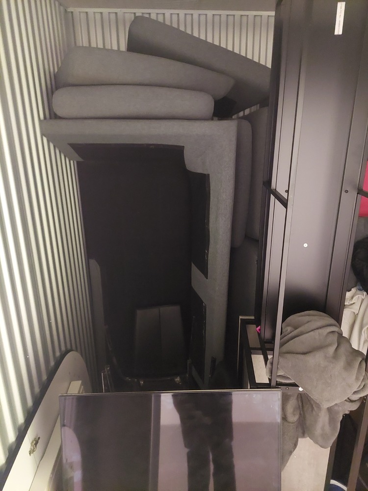 Hillerød Storage Unit auction IB-8734