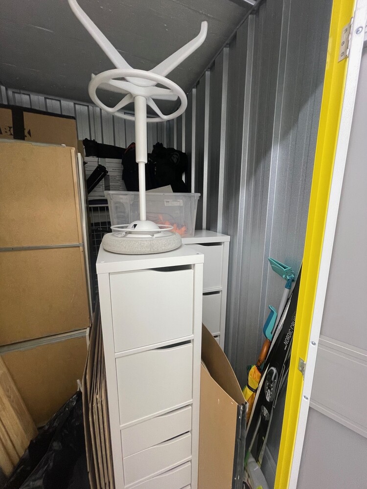 Zebrabox Pfäffikon Storage Unit auction IB-2426