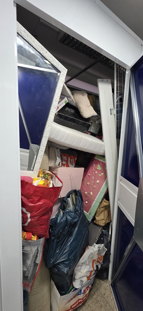 Düsseldorf Bilker Allee Storage auction IB-8541