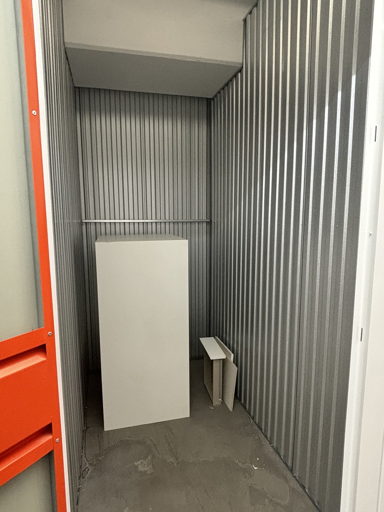 Safestore - MyStorage Berlin Storage Facility auction IB-1801