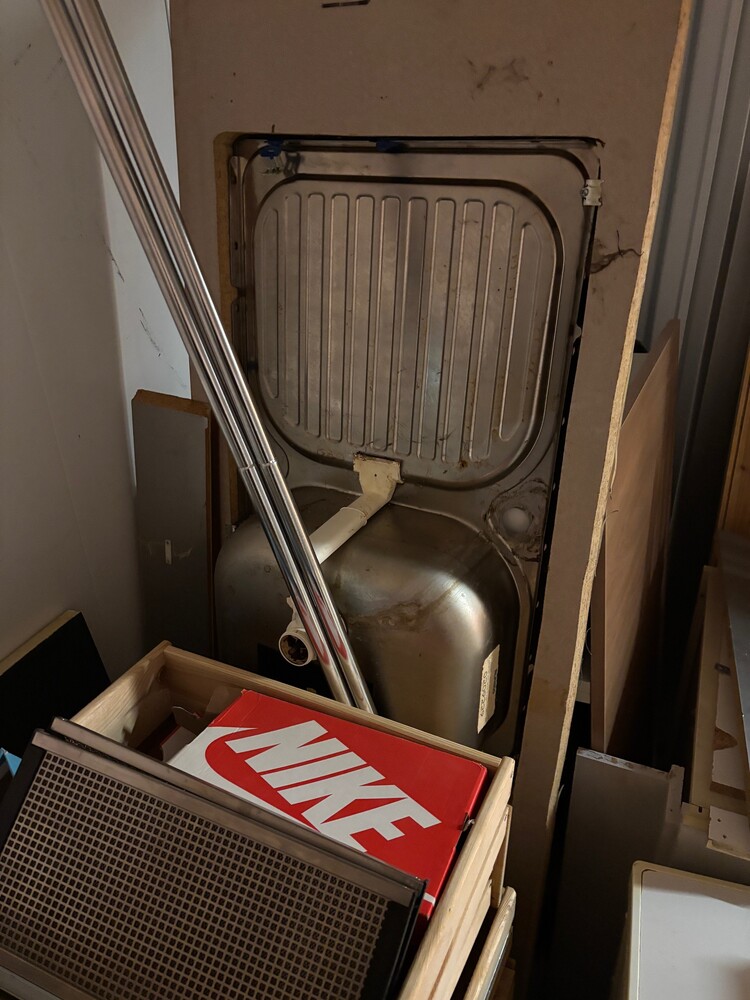 Hannover List storage facility unit auction IB-7564