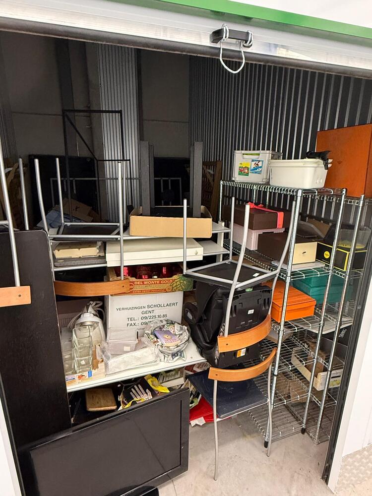 Ghent - Self Storage Self storage unit auction IB-2277