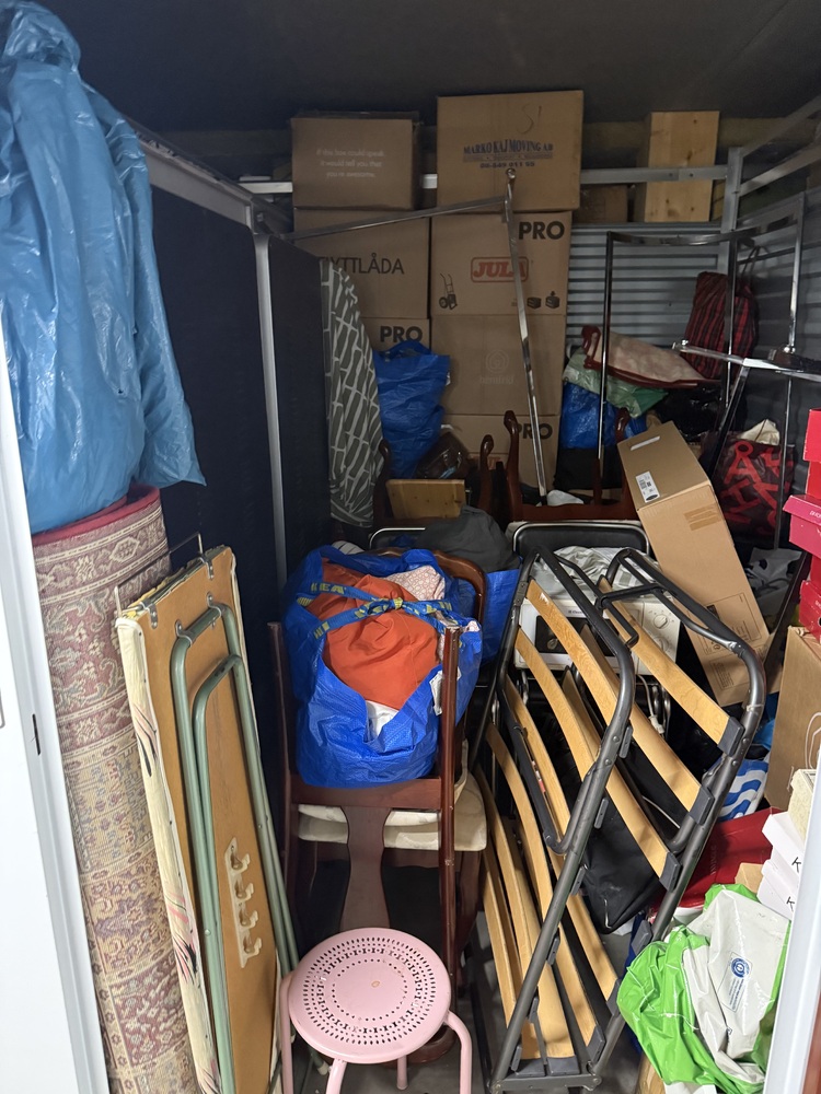 Sollentuna Self storage unit auction IB-2749