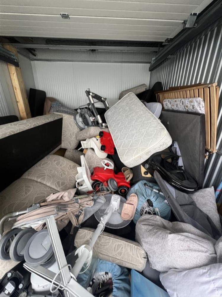 Örebro Storage Unit auction IB-4429