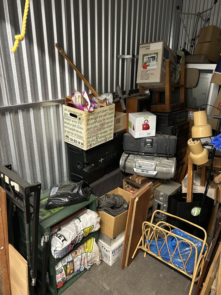 Hvidovre Self storage unit auction IB-3418