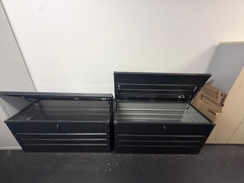 Flexbox Chêne-Bourg Storage Unit auction IB-6115