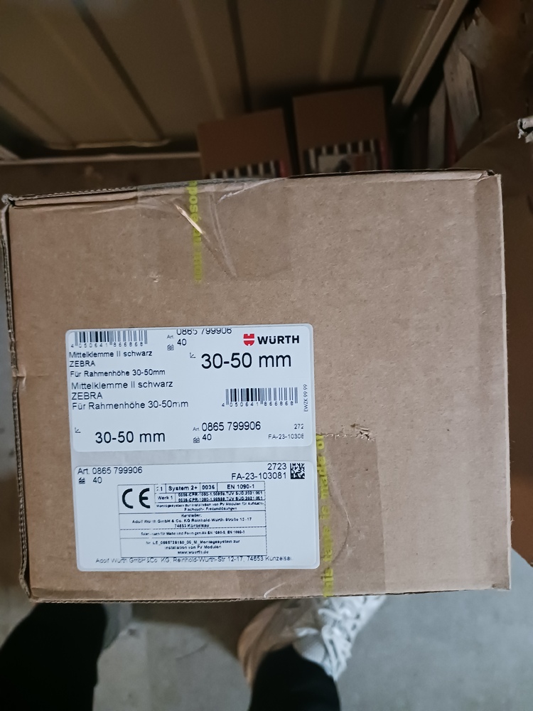 Frankfurt storage facility unit auction IB-5469