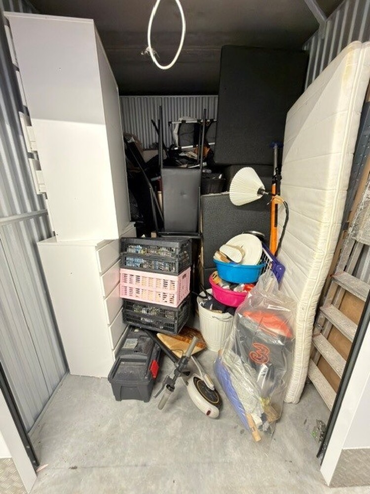 Ellebjerg Valby Storage auction IB-8752