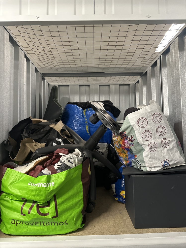 Alcântara Storage Unit auction IB-2409
